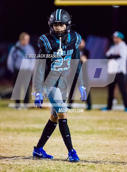 Thumbnail 3 in Highland vs. Perry (AIA 6A First Round Playoff) photogallery.