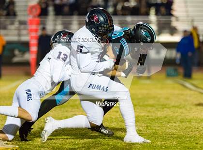Thumbnail 2 in Highland vs. Perry (AIA 6A First Round Playoff) photogallery.