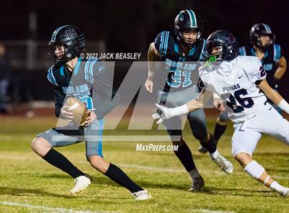 Thumbnail 3 in Highland vs. Perry (AIA 6A First Round Playoff) photogallery.