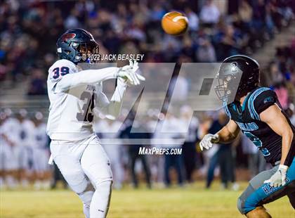 Thumbnail 2 in Highland vs. Perry (AIA 6A First Round Playoff) photogallery.