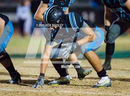 Thumbnail 3 in Highland vs. Perry (AIA 6A First Round Playoff) photogallery.