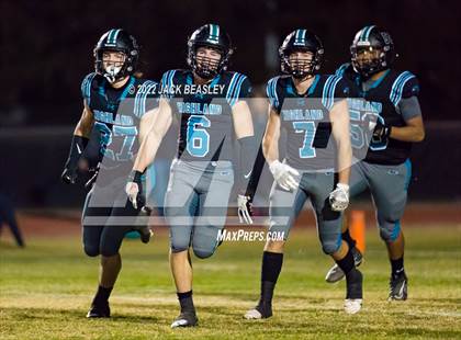 Thumbnail 2 in Highland vs. Perry (AIA 6A First Round Playoff) photogallery.