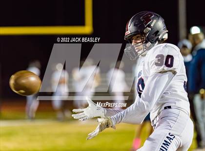 Thumbnail 1 in Highland vs. Perry (AIA 6A First Round Playoff) photogallery.