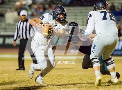 Thumbnail 3 in Highland vs. Perry (AIA 6A First Round Playoff) photogallery.
