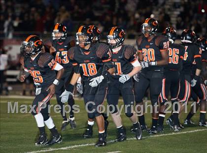 Thumbnail 1 in Argyle vs. Gilmer (3A Div 2 Quarterfinals) photogallery.