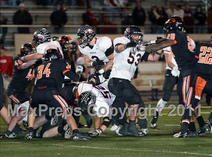 Thumbnail 2 in Argyle vs. Gilmer (3A Div 2 Quarterfinals) photogallery.