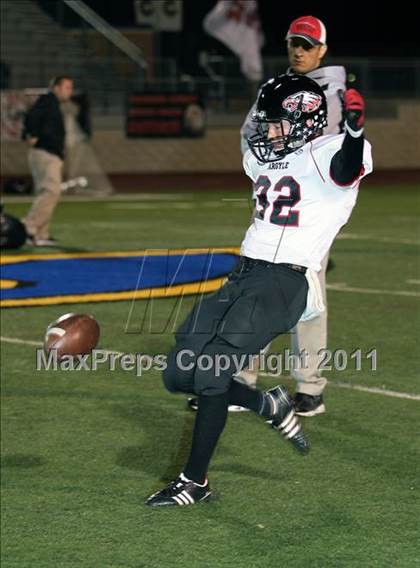 Thumbnail 3 in Argyle vs. Gilmer (3A Div 2 Quarterfinals) photogallery.