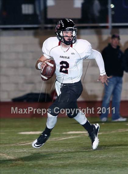 Thumbnail 3 in Argyle vs. Gilmer (3A Div 2 Quarterfinals) photogallery.