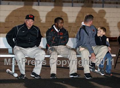 Thumbnail 1 in Argyle vs. Gilmer (3A Div 2 Quarterfinals) photogallery.