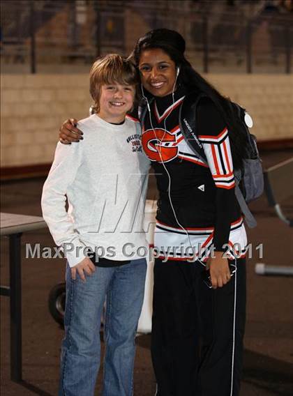 Thumbnail 1 in Argyle vs. Gilmer (3A Div 2 Quarterfinals) photogallery.