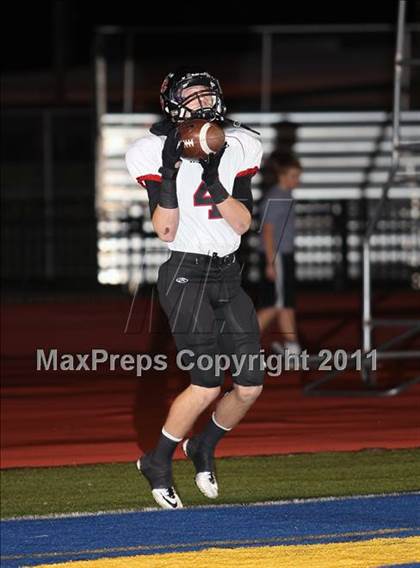 Thumbnail 1 in Argyle vs. Gilmer (3A Div 2 Quarterfinals) photogallery.