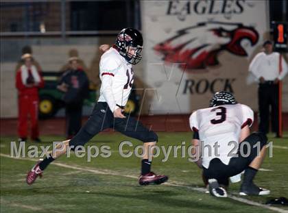 Thumbnail 2 in Argyle vs. Gilmer (3A Div 2 Quarterfinals) photogallery.