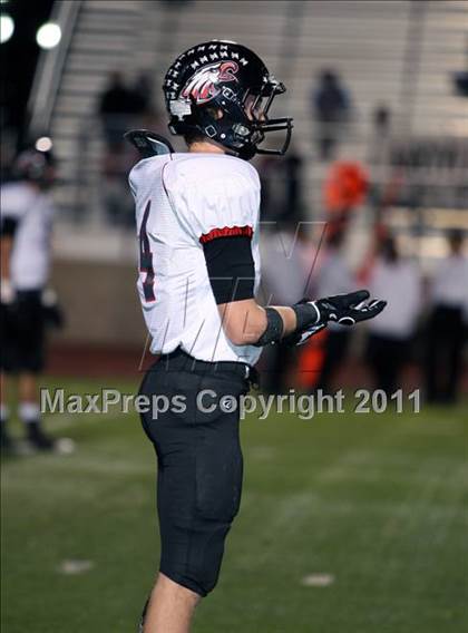 Thumbnail 3 in Argyle vs. Gilmer (3A Div 2 Quarterfinals) photogallery.