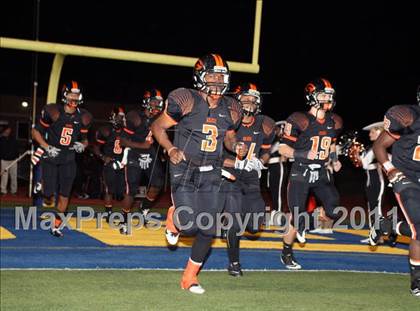 Thumbnail 3 in Argyle vs. Gilmer (3A Div 2 Quarterfinals) photogallery.