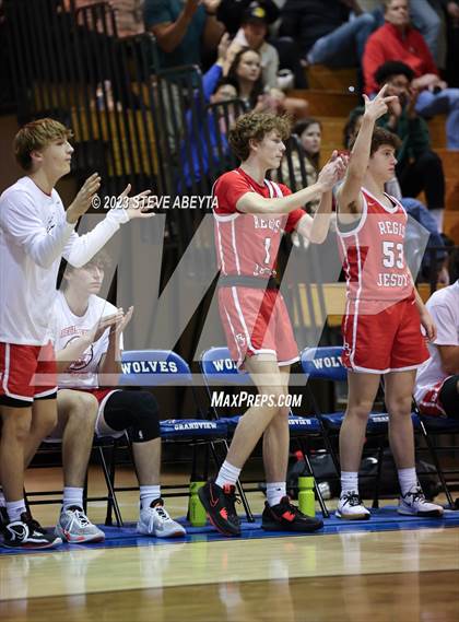 Thumbnail 1 in Regis Jesuit @ Grandview photogallery.