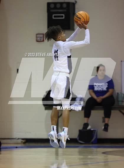 Thumbnail 3 in Regis Jesuit @ Grandview photogallery.
