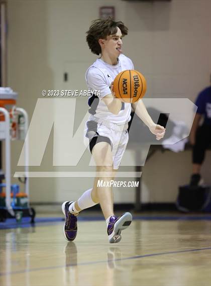 Thumbnail 1 in Regis Jesuit @ Grandview photogallery.