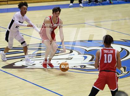 Thumbnail 3 in Regis Jesuit @ Grandview photogallery.