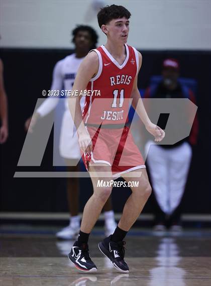 Thumbnail 1 in Regis Jesuit @ Grandview photogallery.