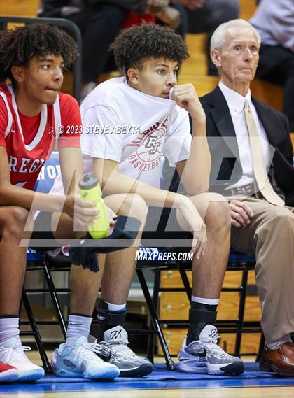 Thumbnail 2 in Regis Jesuit @ Grandview photogallery.