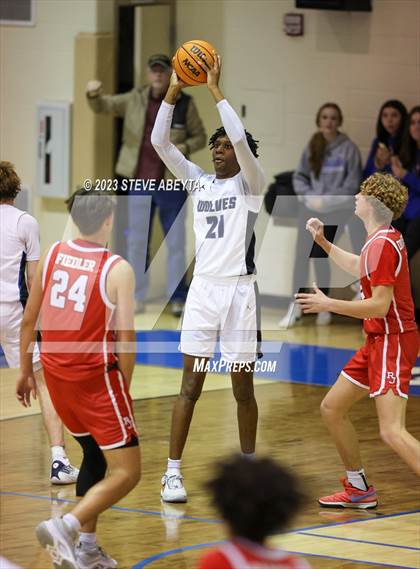 Thumbnail 1 in Regis Jesuit @ Grandview photogallery.