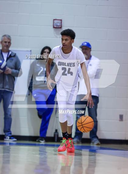 Thumbnail 2 in Regis Jesuit @ Grandview photogallery.