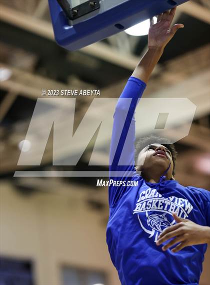 Thumbnail 2 in Regis Jesuit @ Grandview photogallery.