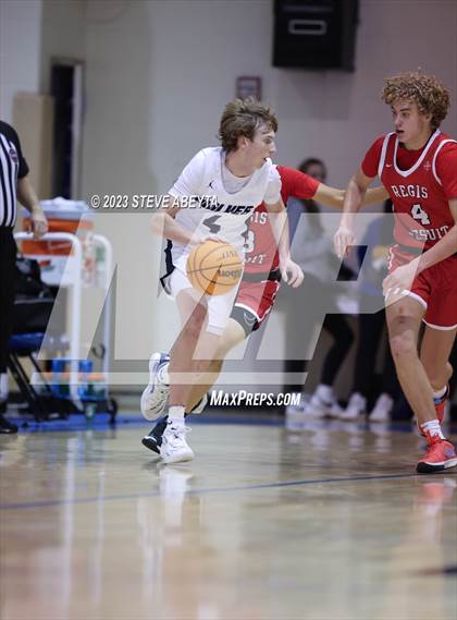 Thumbnail 1 in Regis Jesuit @ Grandview photogallery.