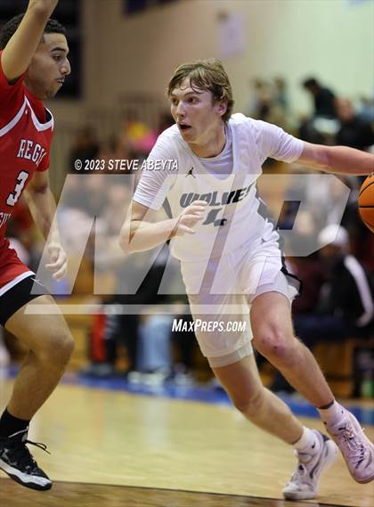 Thumbnail 1 in Regis Jesuit @ Grandview photogallery.