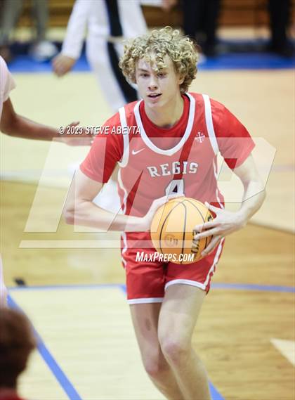 Thumbnail 3 in Regis Jesuit @ Grandview photogallery.
