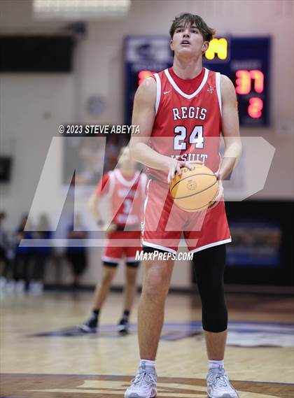 Thumbnail 2 in Regis Jesuit @ Grandview photogallery.
