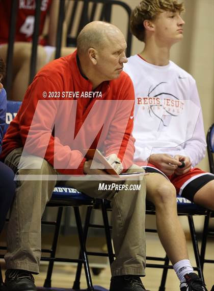 Thumbnail 2 in Regis Jesuit @ Grandview photogallery.