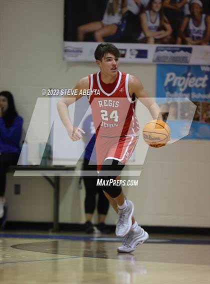 Thumbnail 3 in Regis Jesuit @ Grandview photogallery.