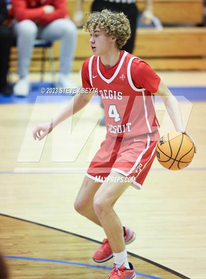 Thumbnail 2 in Regis Jesuit @ Grandview photogallery.