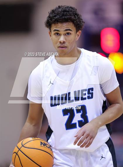 Thumbnail 3 in Regis Jesuit @ Grandview photogallery.
