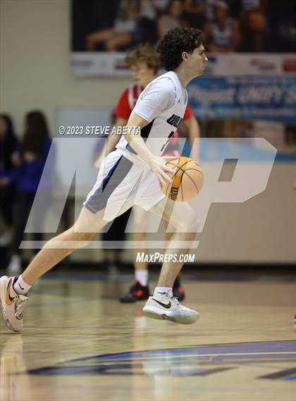 Thumbnail 1 in Regis Jesuit @ Grandview photogallery.