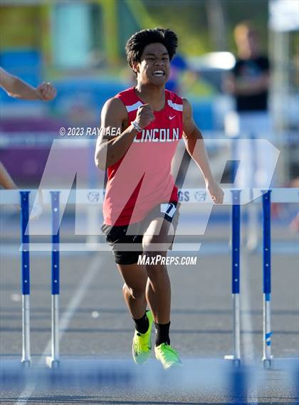 Thumbnail 3 in CIF SJS D1 Sectional Championship @ Folsom photogallery.