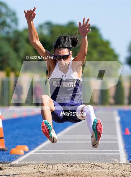 Thumbnail 3 in CIF SJS D1 Sectional Championship @ Folsom photogallery.