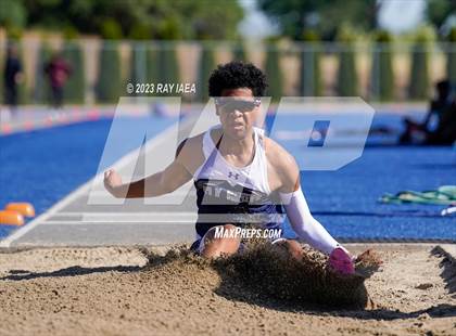 Thumbnail 1 in CIF SJS D1 Sectional Championship @ Folsom photogallery.