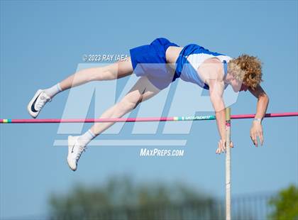 Thumbnail 3 in CIF SJS D1 Sectional Championship @ Folsom photogallery.