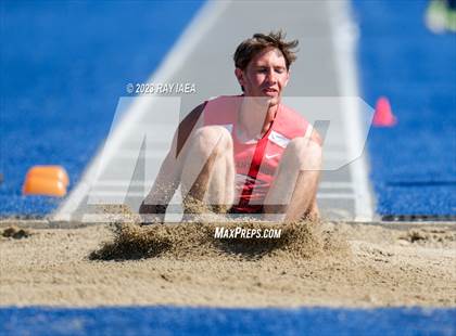 Thumbnail 1 in CIF SJS D1 Sectional Championship @ Folsom photogallery.