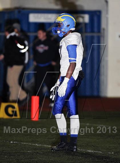 Thumbnail 3 in San Dimas vs. San Marino  CIF-SS Mid Valley Division QTR-Final photogallery.