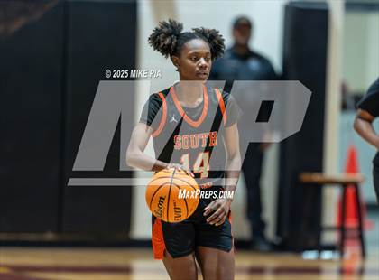 Thumbnail 2 in Terry Sanford vs. South View photogallery.