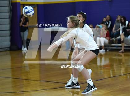 Thumbnail 2 in Archbishop Mitty vs. Lone Peak (Durango Fall Classic) photogallery.