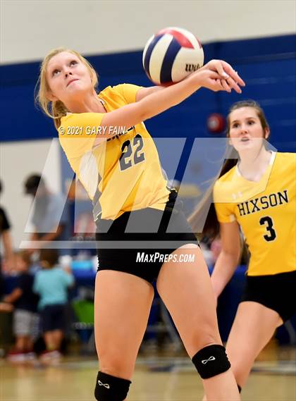 Thumbnail 1 in Hixson @ Sale Creek photogallery.