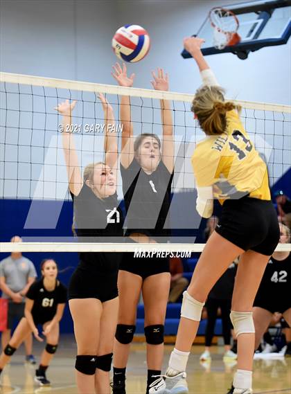 Thumbnail 3 in Hixson @ Sale Creek photogallery.