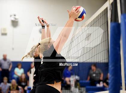 Thumbnail 3 in Hixson @ Sale Creek photogallery.