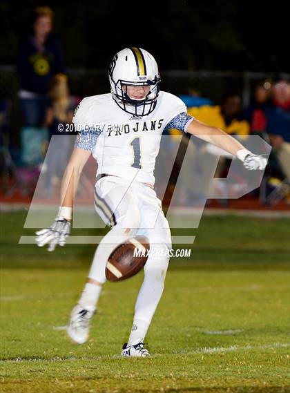 Thumbnail 3 in Ooltewah vs Soddy Daisy photogallery.
