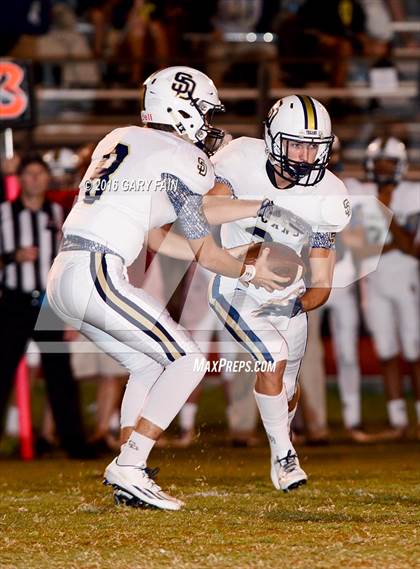Thumbnail 3 in Ooltewah vs Soddy Daisy photogallery.