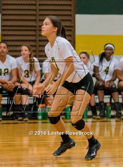 Thumbnail 2 in East Central vs Holmes photogallery.